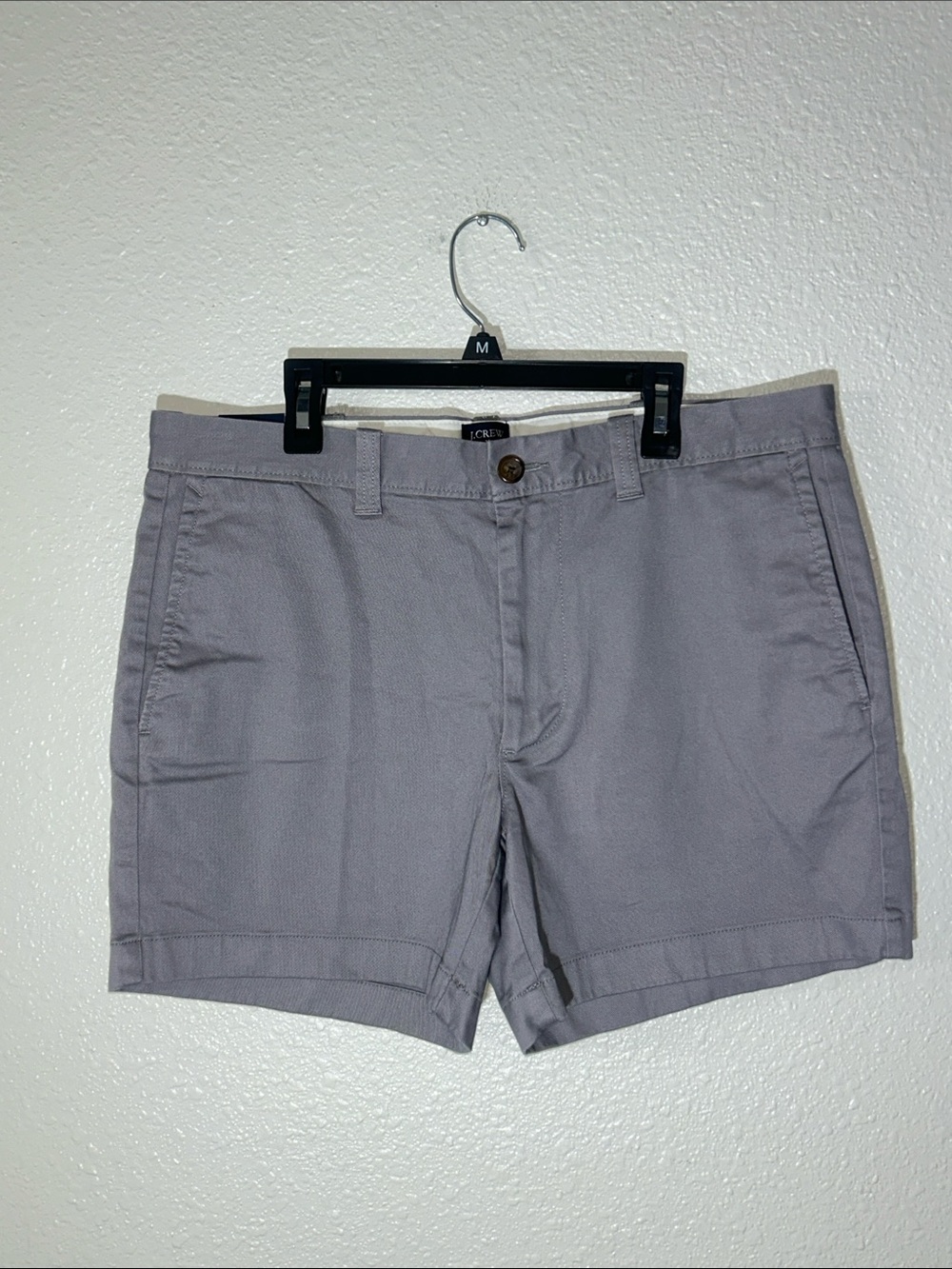 NWT J. Crew Classic Men’s Gray Chino Shorts Sz. 33 5in inseam